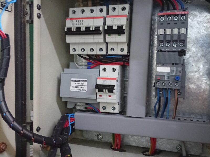 Electricidad domiciliaria e industrial