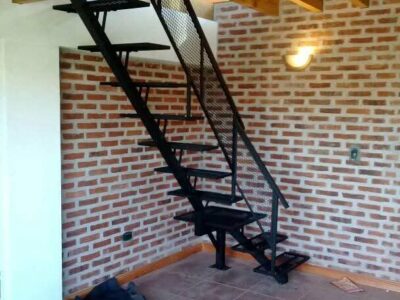 Herreria, reparaciones, fabricación de rejas portones frentes de rejas,s