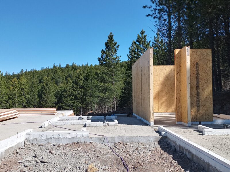 Servicio Construcción e instalaciones y mantenimiento .