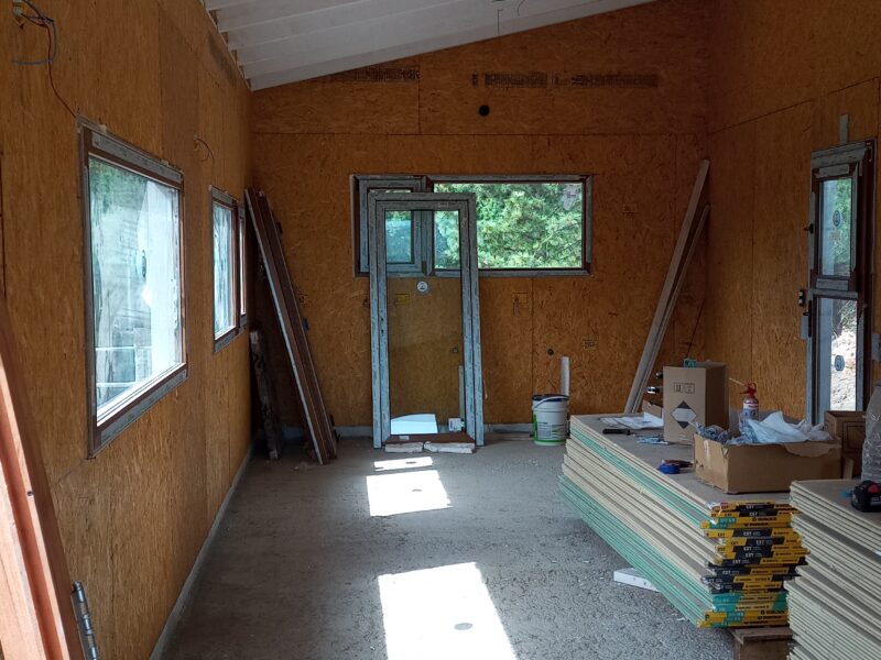 Servicio Construcción e instalaciones y mantenimiento .