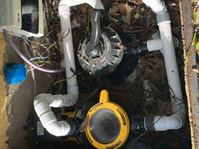 Nos dedicamos a refacciones de todo tipo especialmente en pintura interior, ext , altura, impermeabilizaciones , revestimientos , etc.