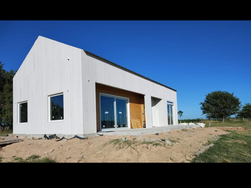 Servicio Construcción e instalaciones y mantenimiento .