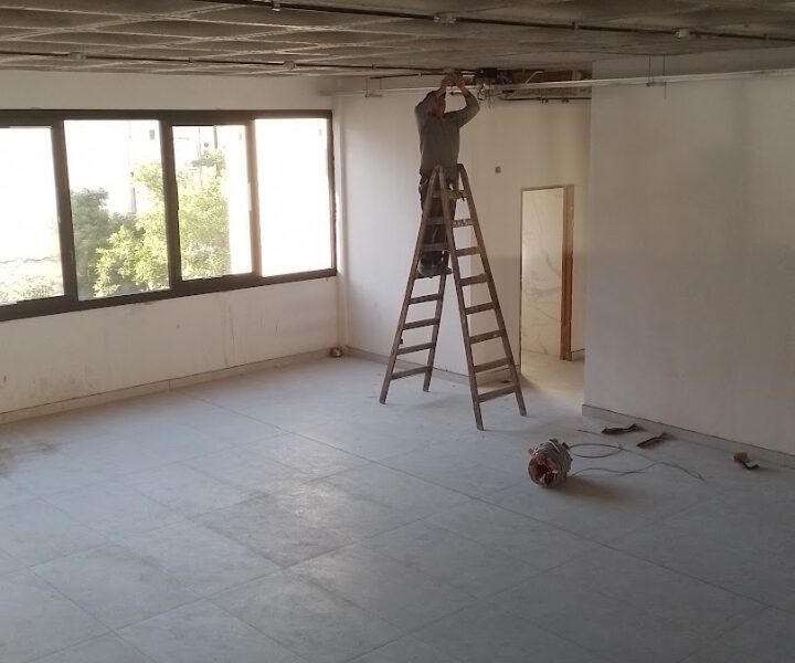 Trabajos de electricidad y albañilería en gral