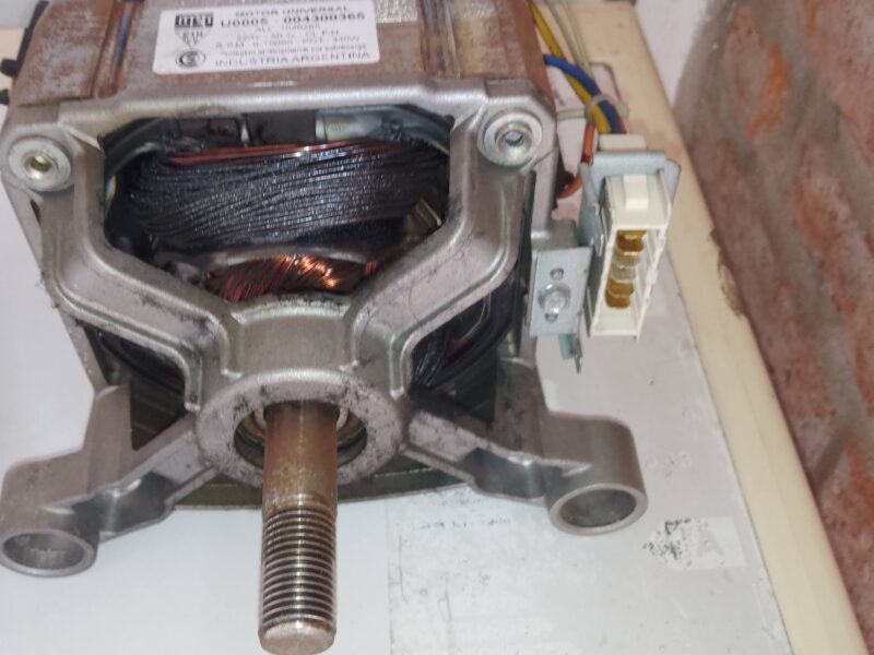 Instalación/ reparación/ service de aires acondicionados.Heladeras