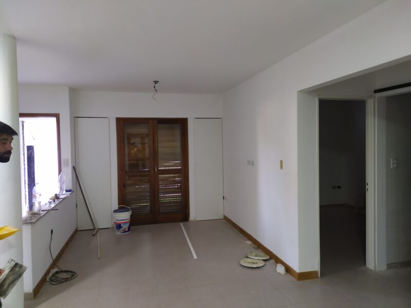 Construcción en general , pintura, mantenimiento , etc