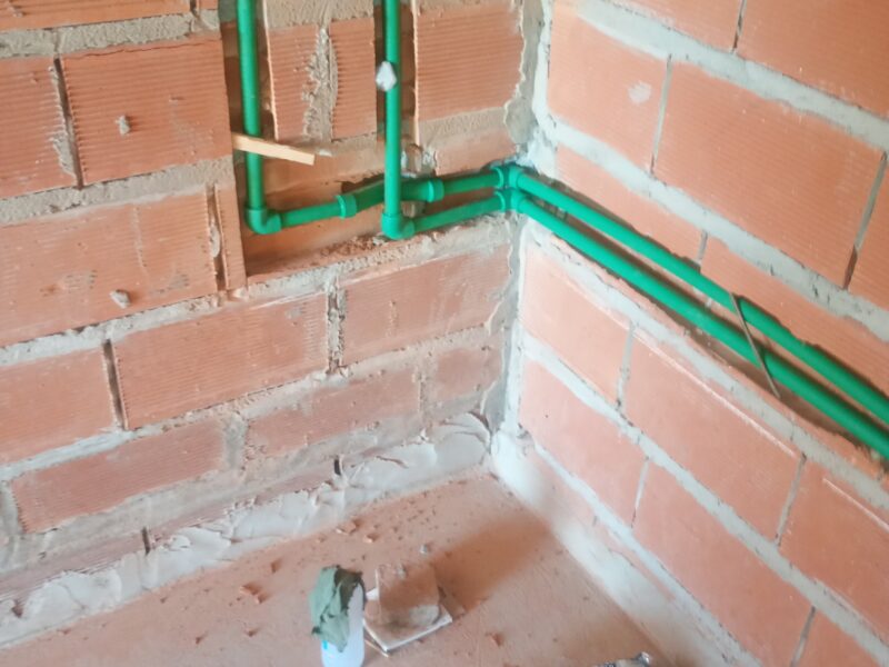Plomeria en general ,instalaciones sanitarias y mantenimiento.