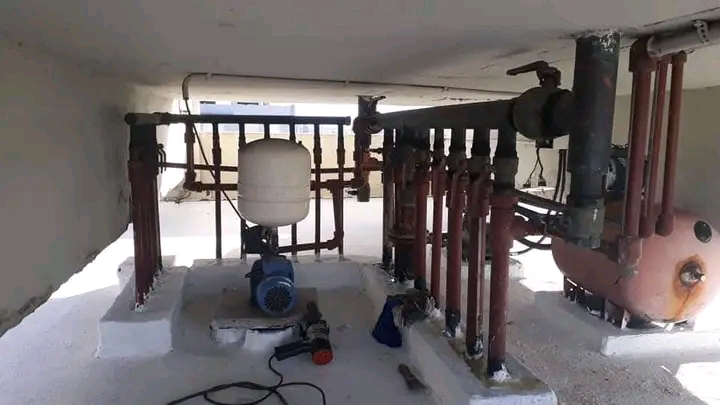 Realizamos trabajos de Plomería, Gasista, Albañil, Pintor, Herrero y Durlock.