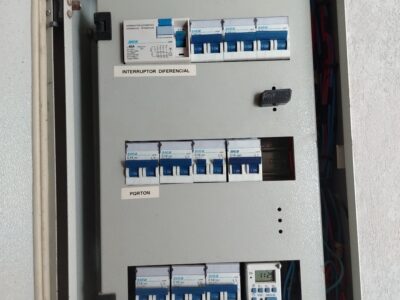 Electricista matriculada. Todo tipo de soluciones eléctricas para el hogar, claras y sin vueltas