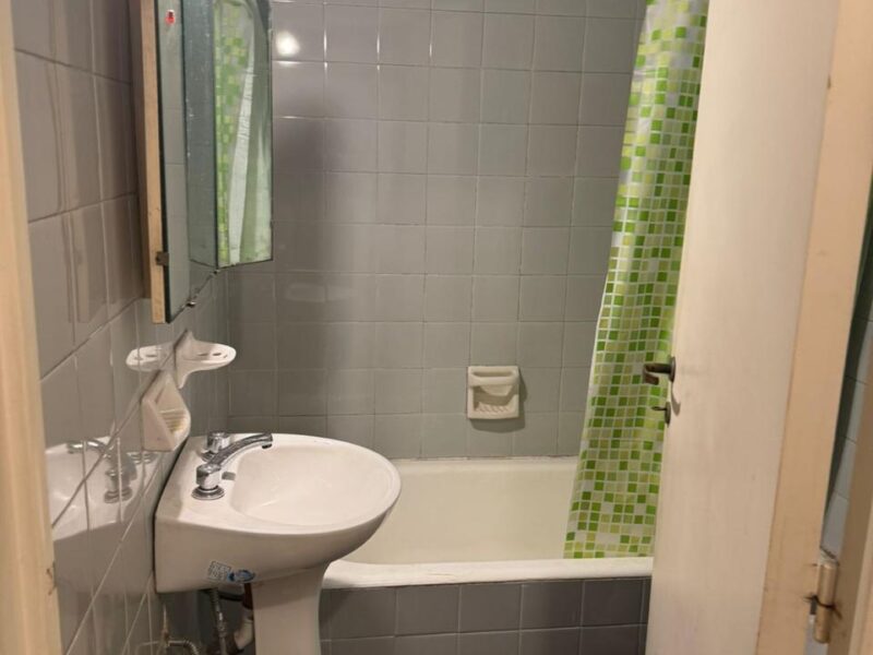 Adosproyectar. Somos una empresa que se dedica a la remodelación de baños, cocina, dto,casa y locales.