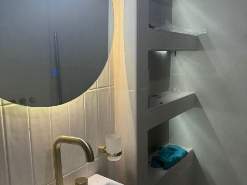 Adosproyectar. Somos una empresa que se dedica a la remodelación de baños, cocina, dto,casa y locales.