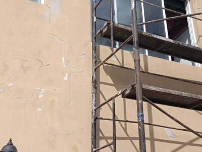 Construcciones en general arreglos impermeabilizaciones pintura terminaciones con tarquini , pérgolas etc