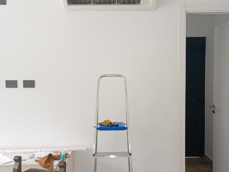 Service R.F. refrigeración y electricidad también hacemos lavarropas microondas etc etc
