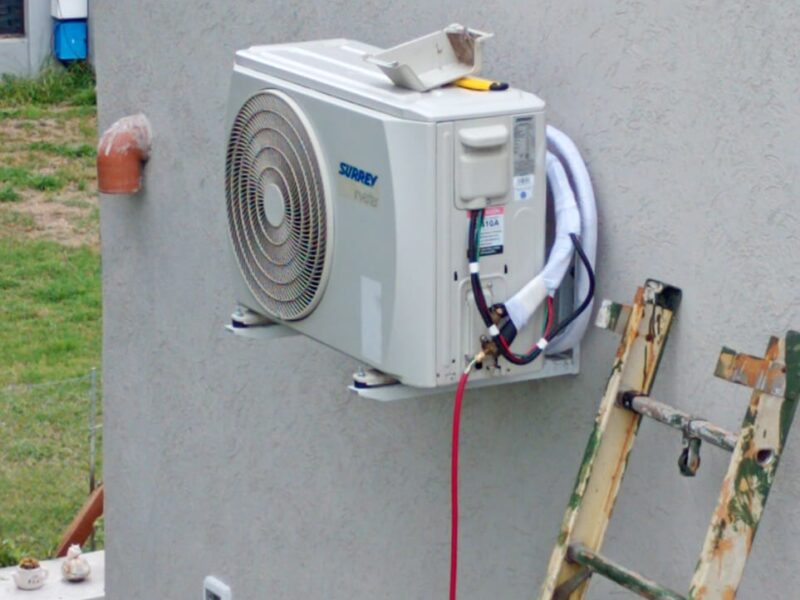 Service R.F. refrigeración y electricidad también hacemos lavarropas microondas etc etc